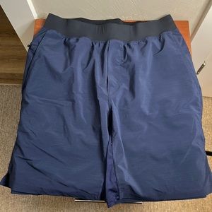 Men’s fabletics size large athletic shorts